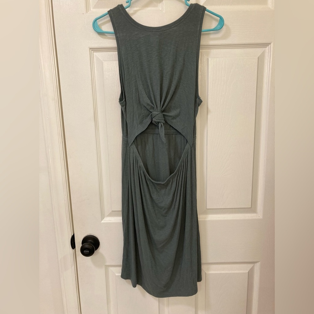 Aerie Tie Front Palm Green Dress Size Medium